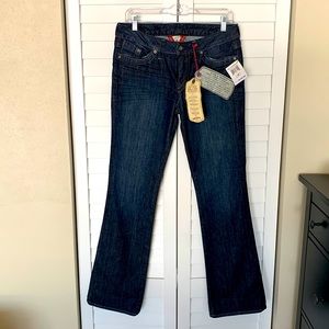 NWT Lucky Brand “Lola Bootcut” Jeans size 10 (30)